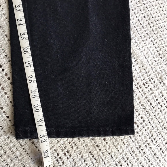 Wrangler Men’s 38x32 Black Denim Straight Leg Jeans - Picture 8 of 10